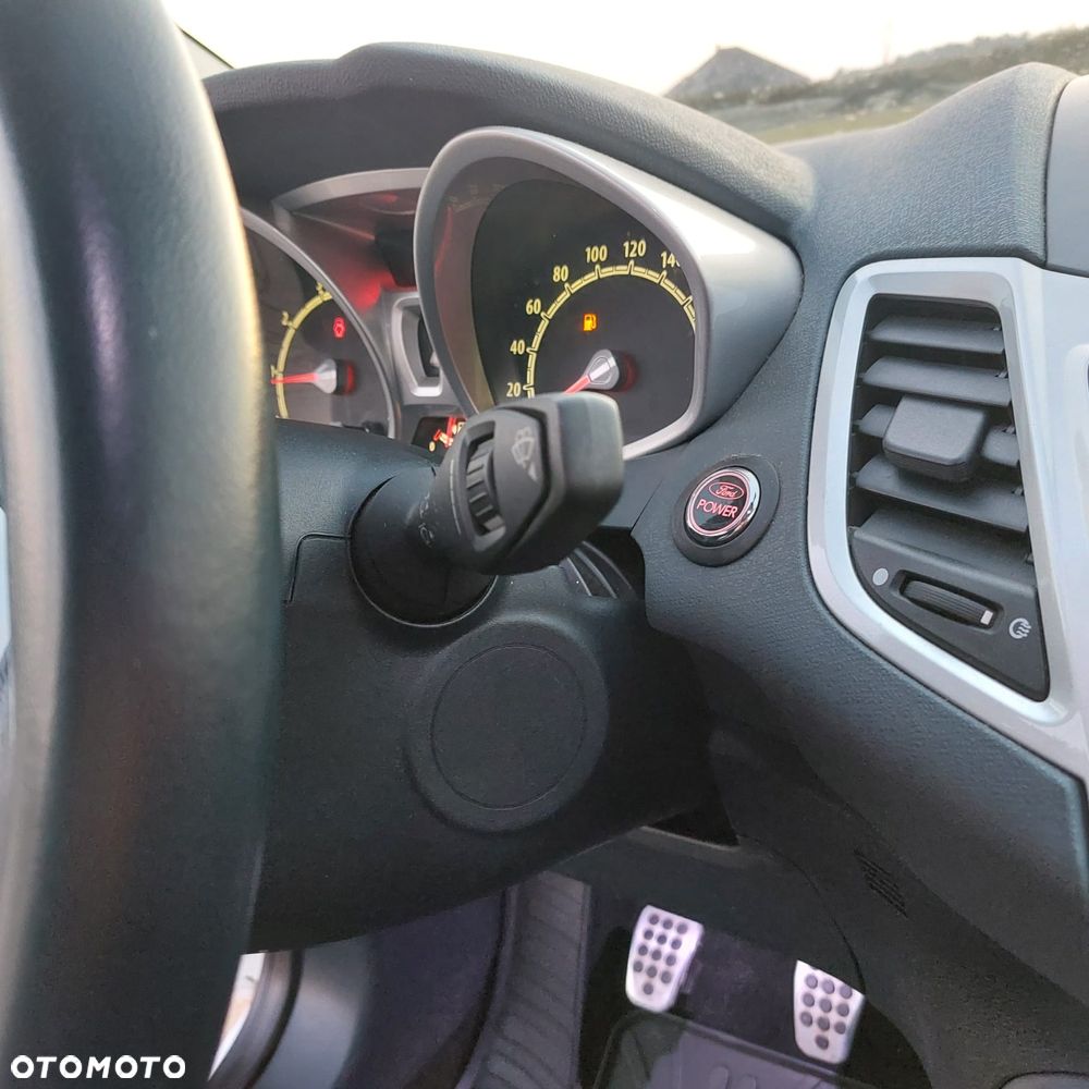Ford Fiesta 1.4 Sport - 6