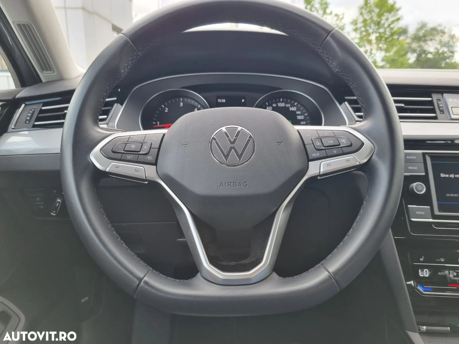 Volkswagen Passat 2.0 TDI DSG Comfortline - 15
