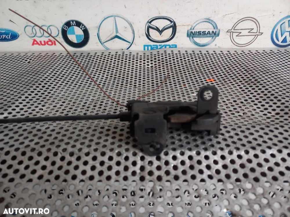 Incuietori Incuietoare Broasca Capota Mercedes C Class W204 An 2007-2008-2009-2010-2011-2012-2013-2 - 4