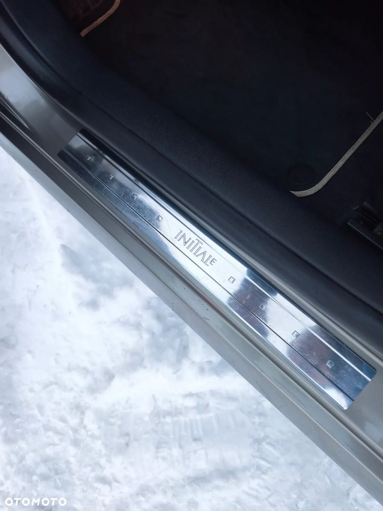 Renault Laguna 2.0 dCi Initiale - 20