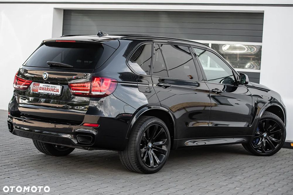 BMW X5 M M50d Sport-Aut - 30