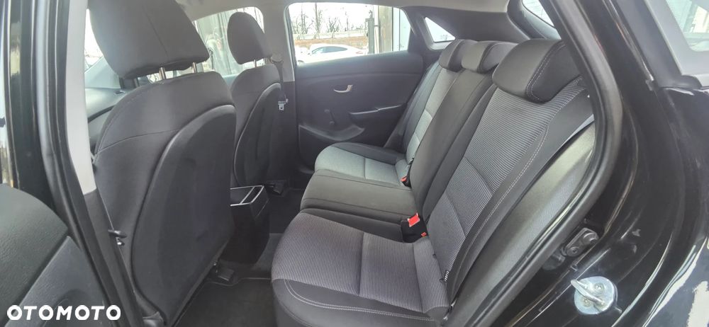 Hyundai i30 1.4 Style - 35