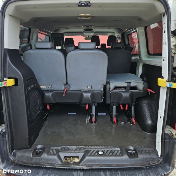 Ford Transit Custom - 11