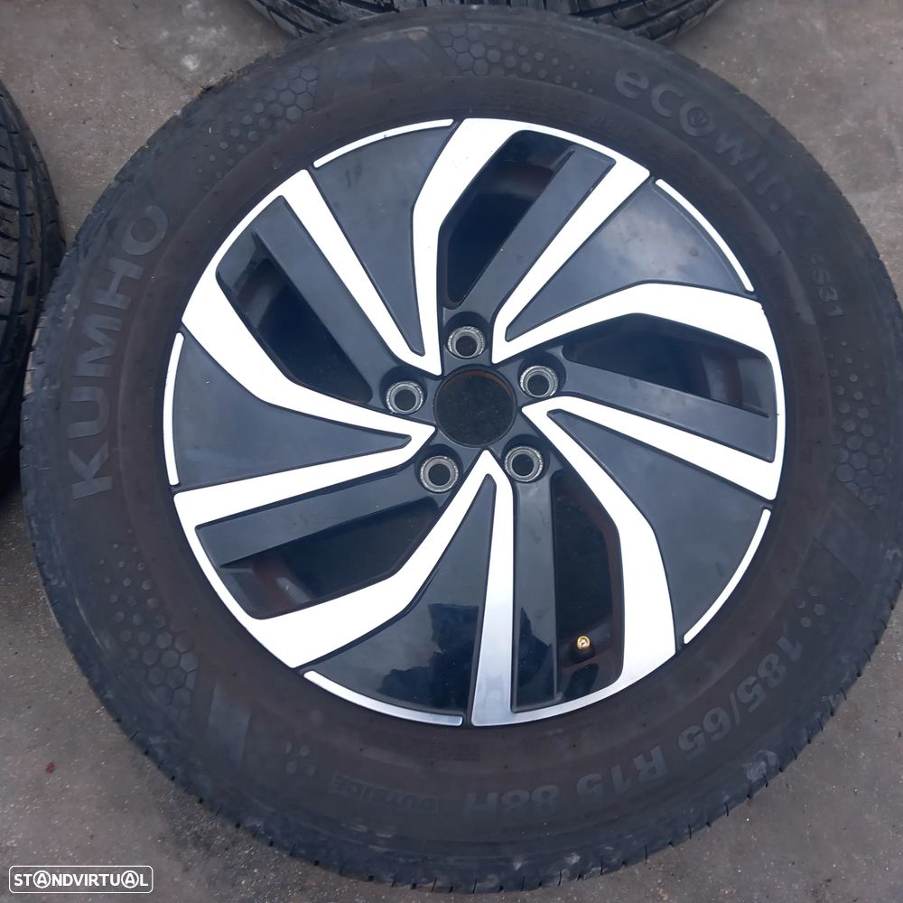Jantes especiais 15 vw polo 6 com pneus bons 185 65 15 - 2