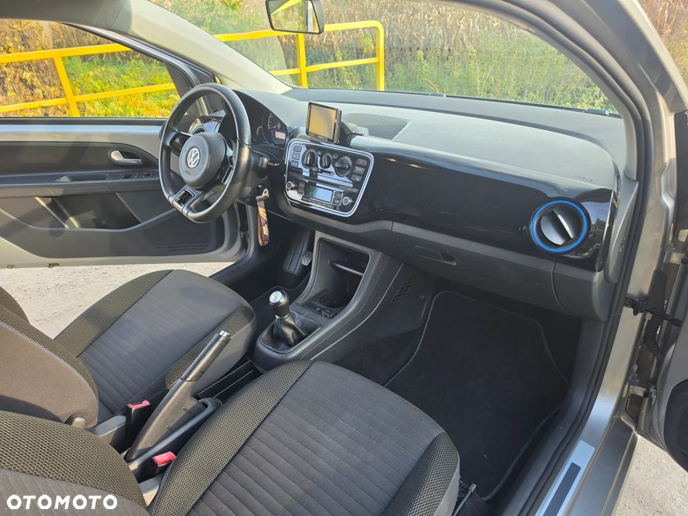 Volkswagen up! cup - 22