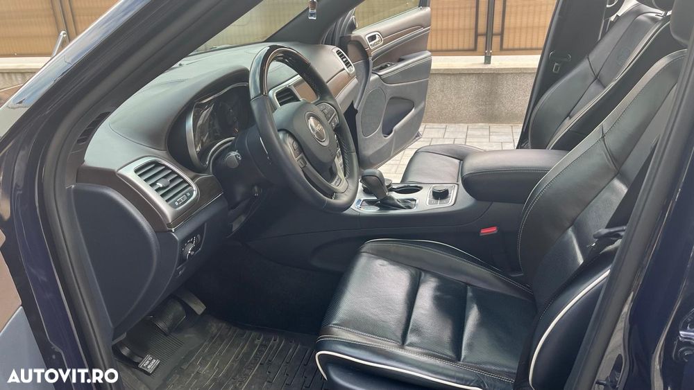 Jeep Grand Cherokee 3.0 TD AT Overland - 24