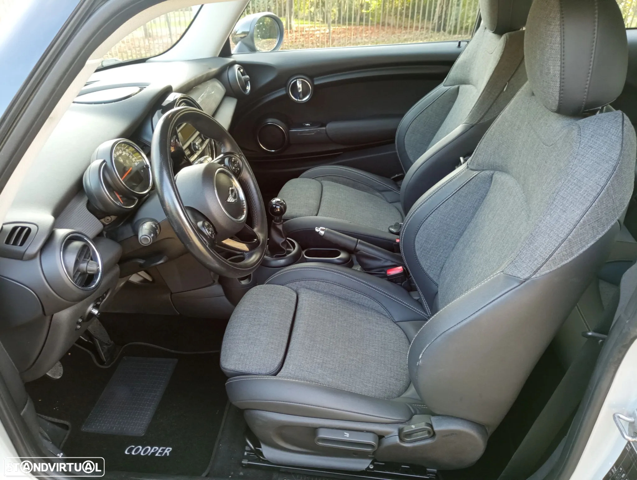 MINI 3 Portas Cooper D Seven Chili - 6