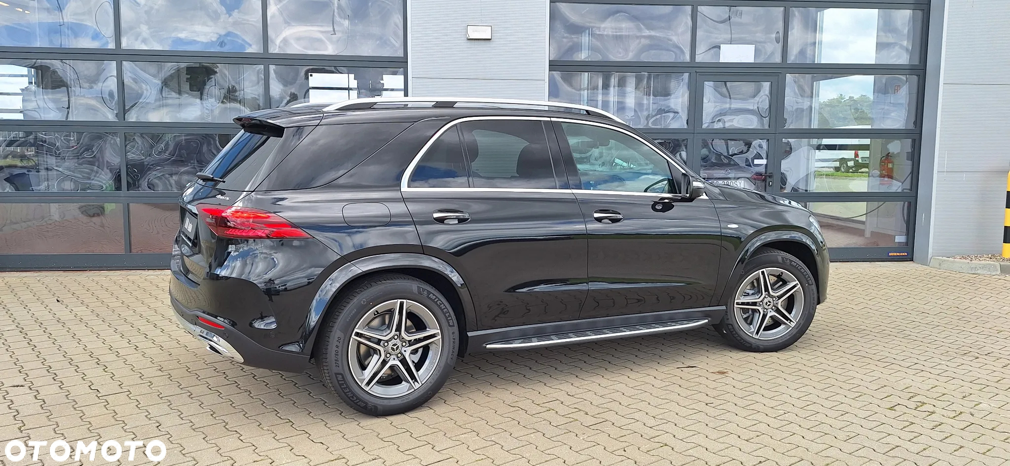Mercedes-Benz GLE - 4