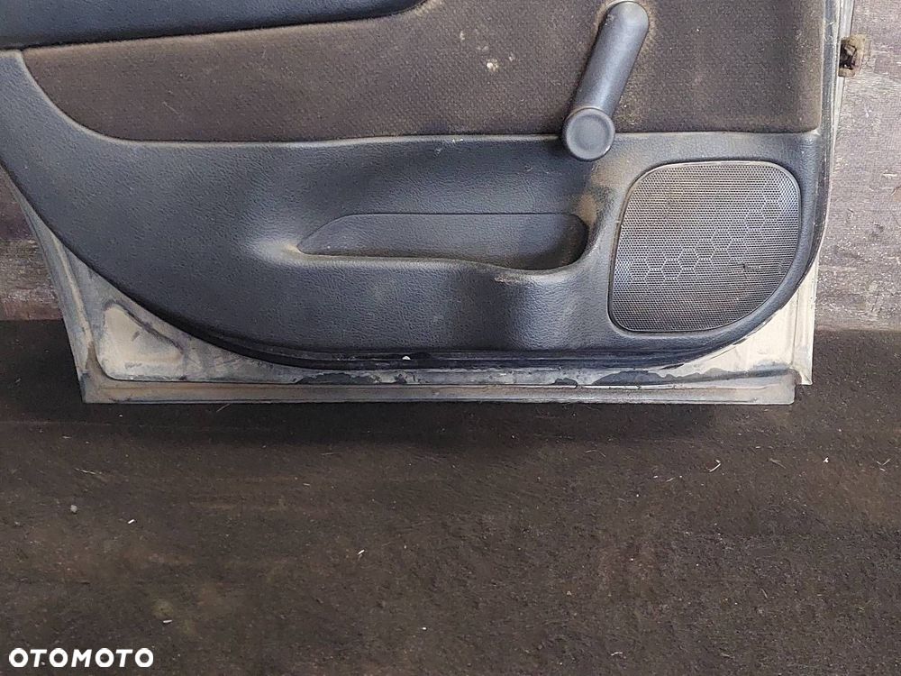 DRZWI KOMPLETNE LEWY TYŁ ASTRA G II HB 5D Z298 - 4