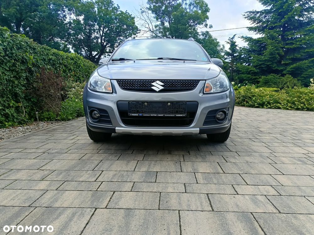 Suzuki SX4 1.6 Comfort Plus - 12