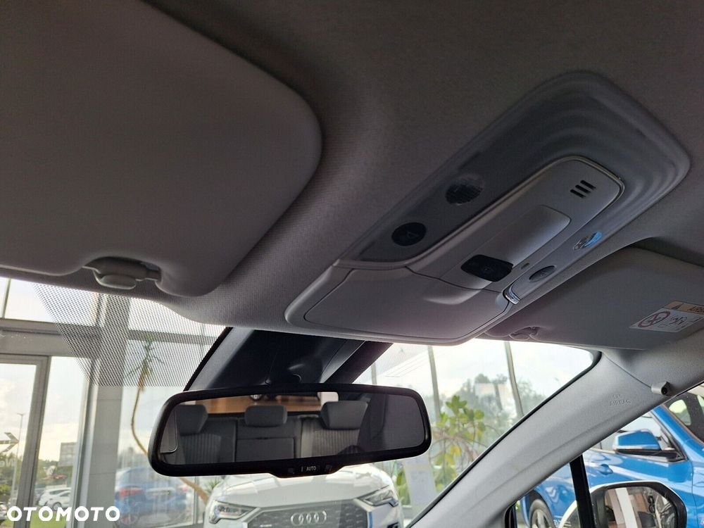 Toyota Prius 1.8 Hybrid Comfort - 35