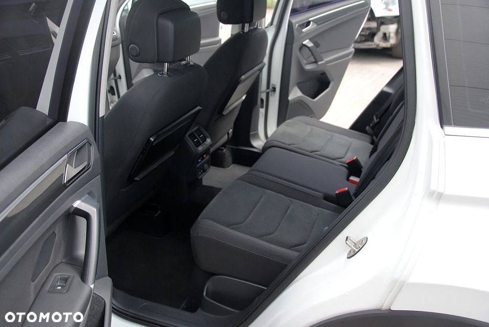 Volkswagen Tiguan 2.0 TDI SCR 4MOTION (BlueMotion Techn.) DSG Highline - 9