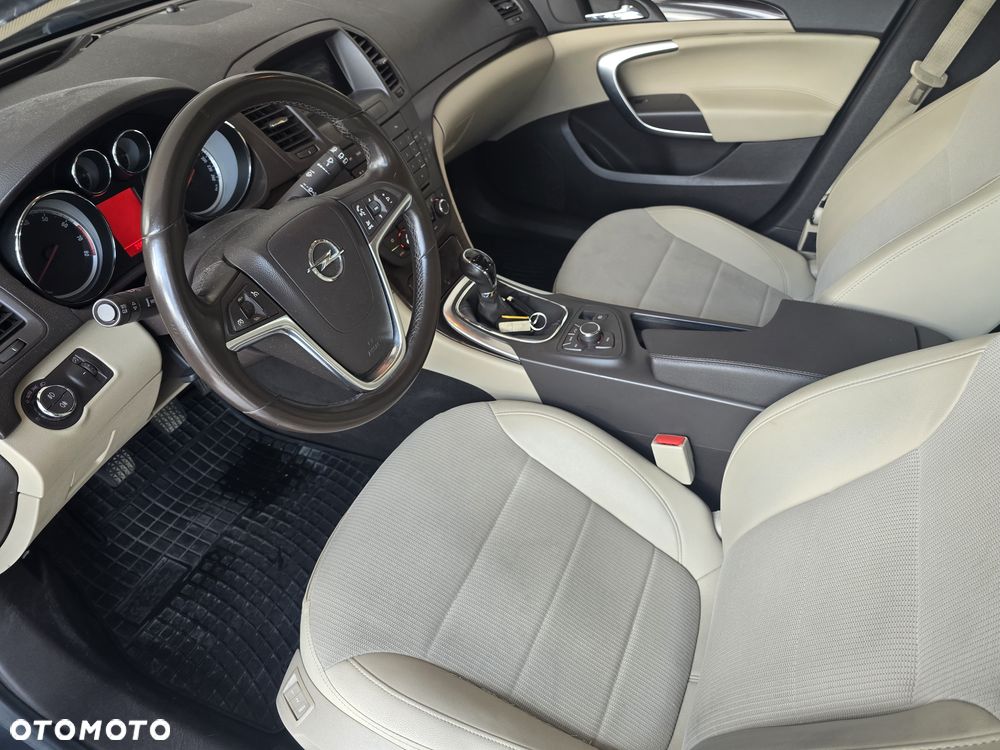 Opel Insignia - 7