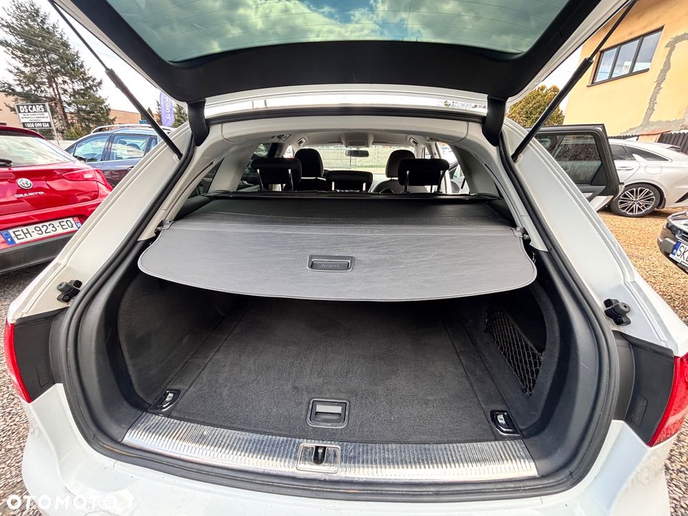 Audi A4 Avant 2.0 TDI DPF clean diesel Ambiente - 11