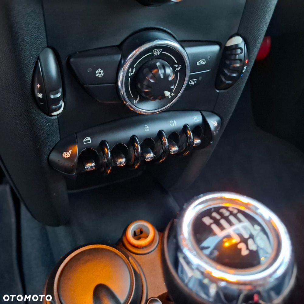 MINI Cooper - 14