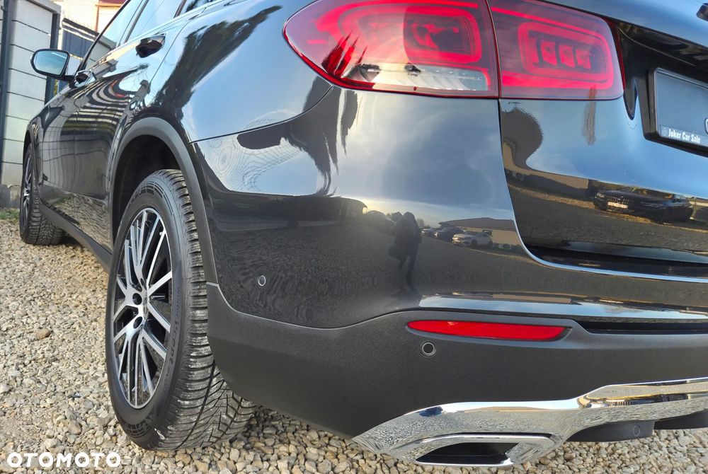 Mercedes-Benz GLC 200 d Business Edition - 36
