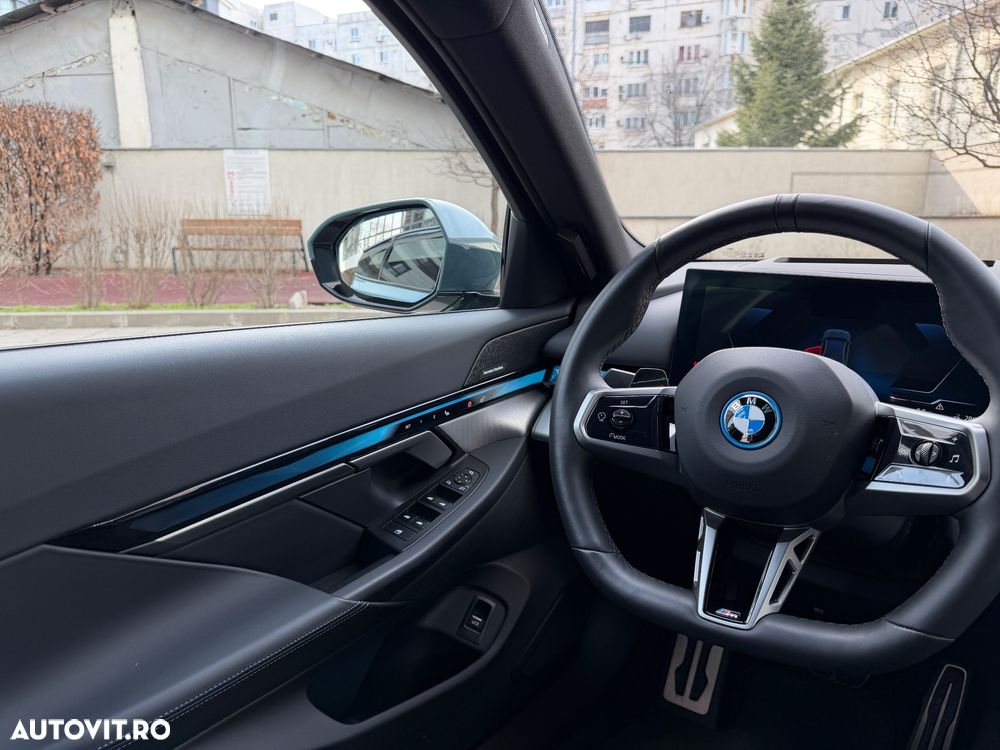BMW i5 eDrive40 - 12