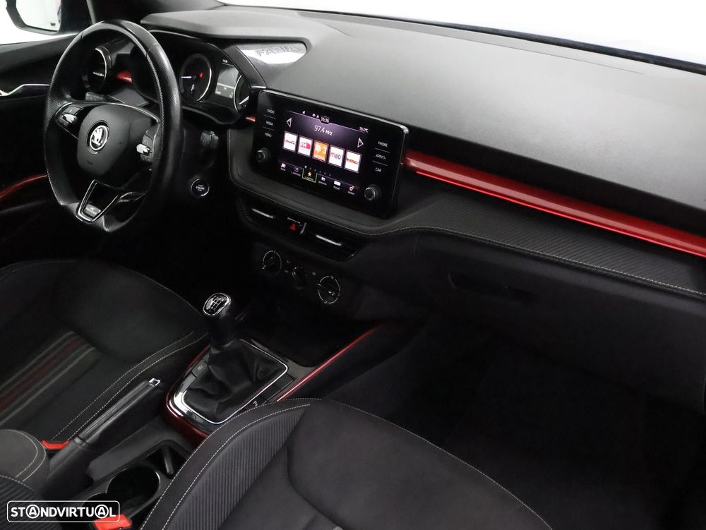 Skoda Fabia 1.0 TSI Monte Carlo Edition - 4