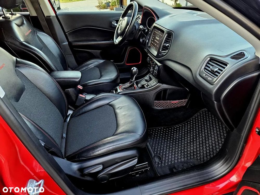 Jeep Compass 2.0 MJD Trailhawk 4WD S&S - 24