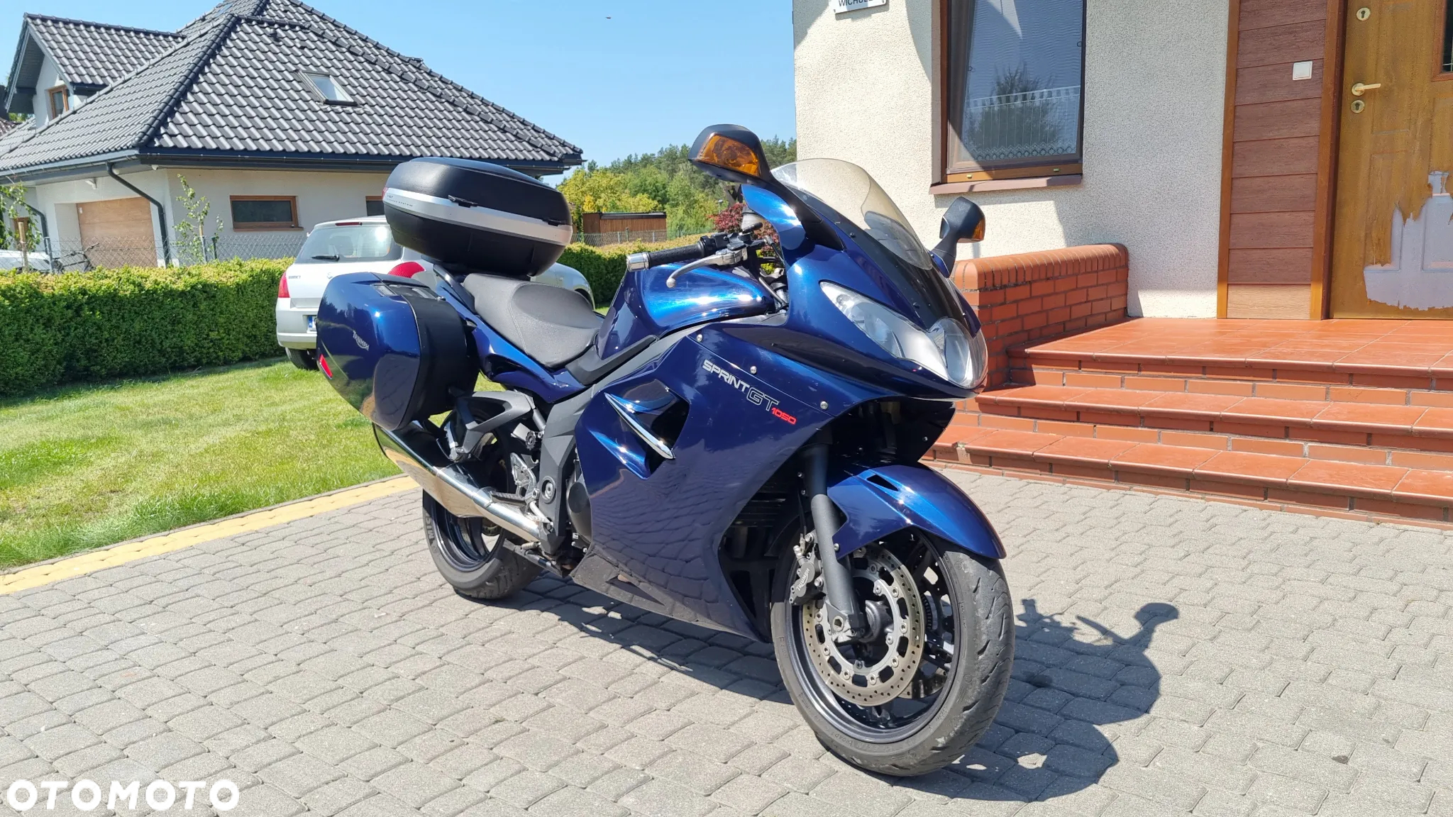 Triumph Sprint - 12
