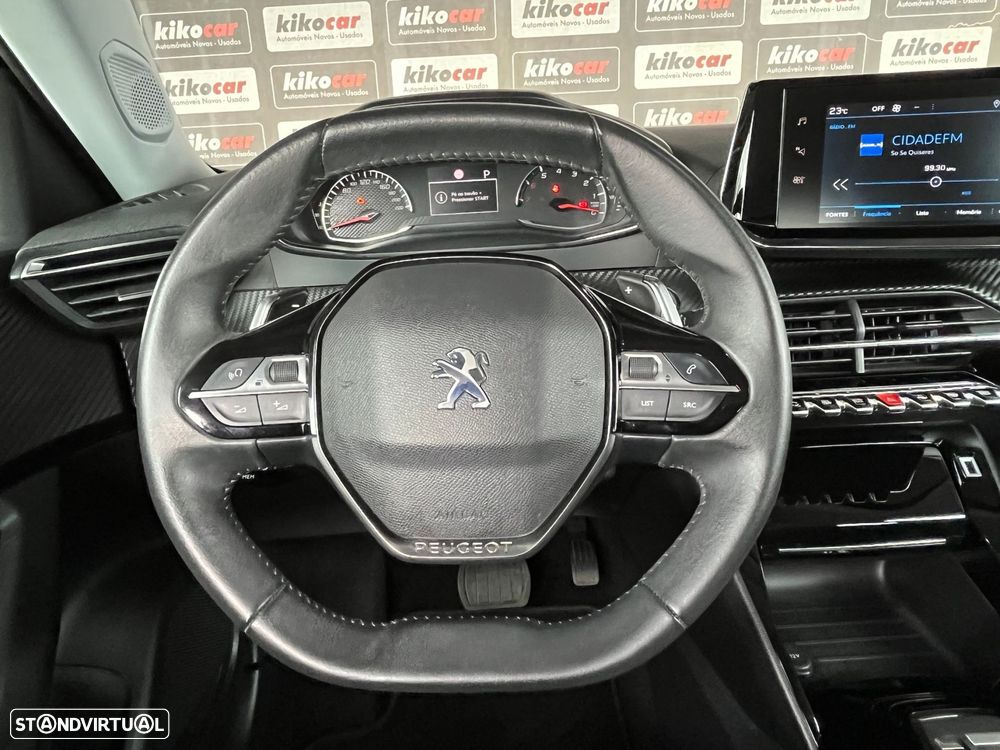 Peugeot 2008 1.5 BlueHDi Allure EAT8 - 19