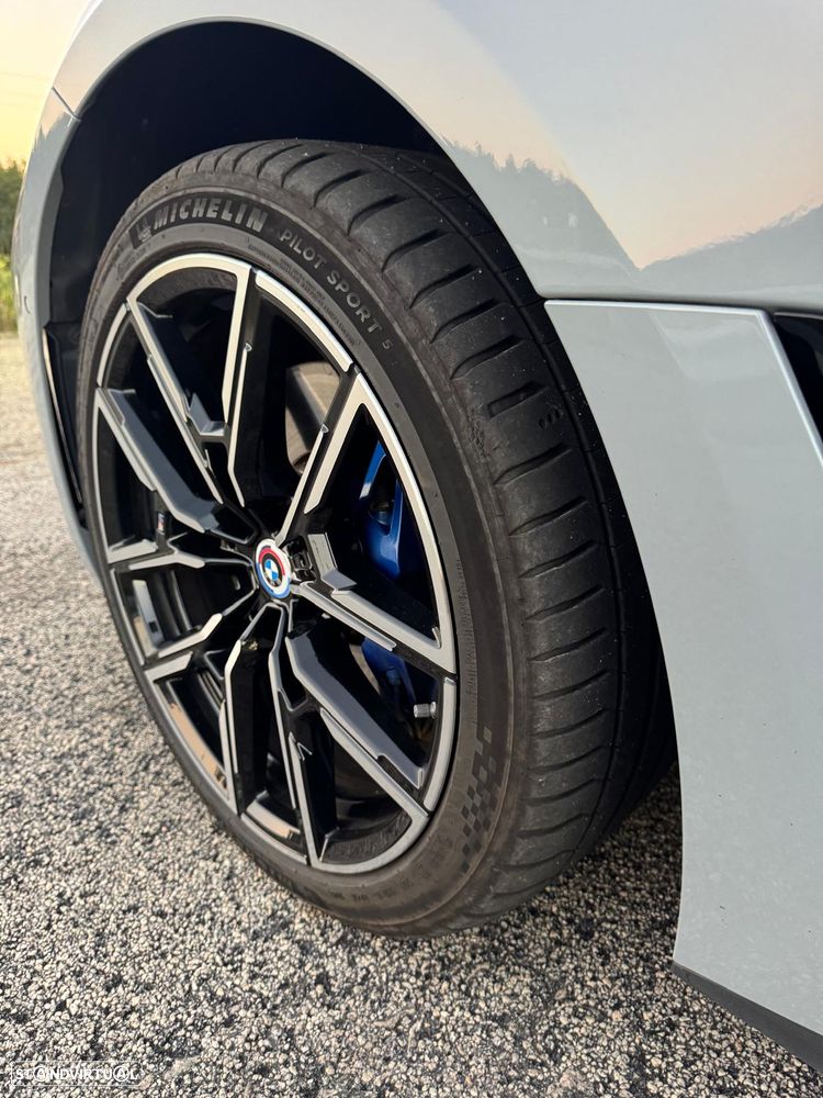BMW i4 M50 Pack Desportivo M Pro - 11