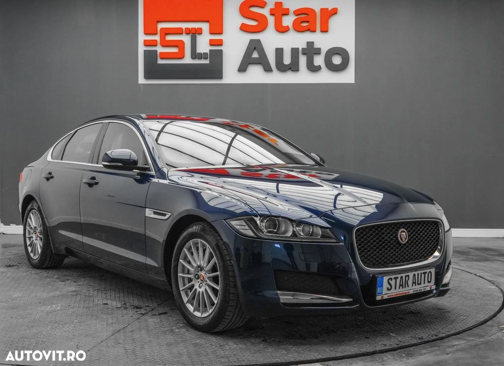 Jaguar XF 20d RWD E-Performance Pure - 4
