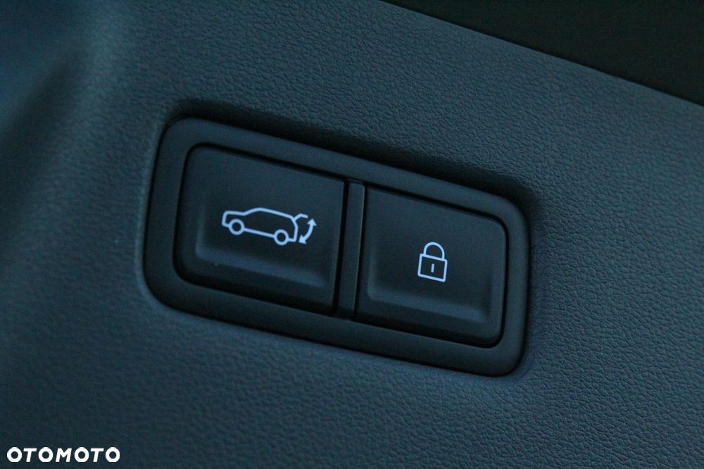 Hyundai Santa Fe 1.6 T-GDI HEV Platinum 4WD 7os - 39