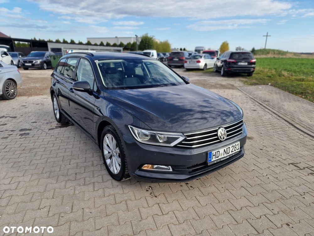 Volkswagen Passat Variant ver-variant-1-6-tdi-bluemotion-technology-dsg-comfortline - 8