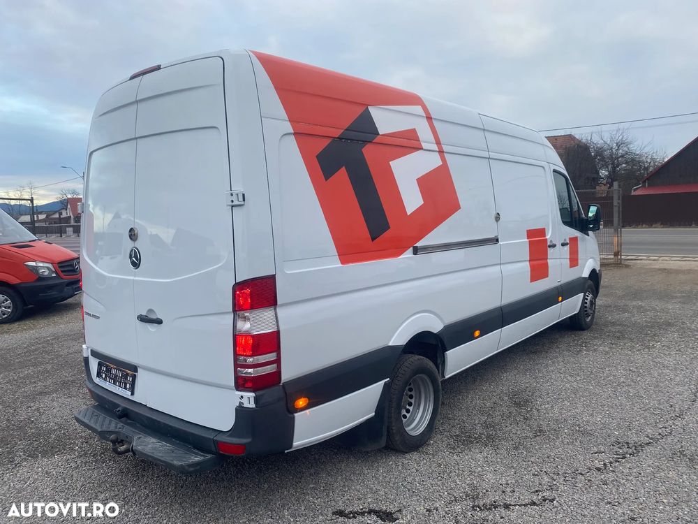 Mercedes-Benz Sprinter - 6