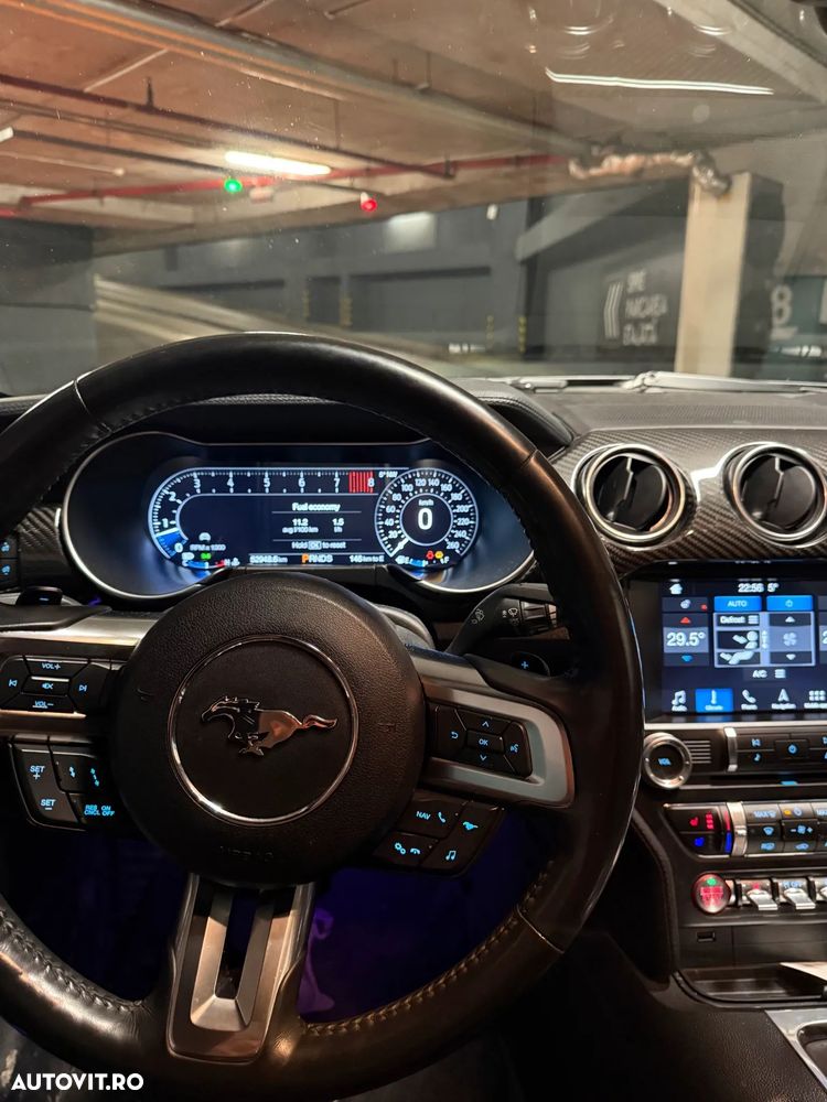 Ford Mustang - 13