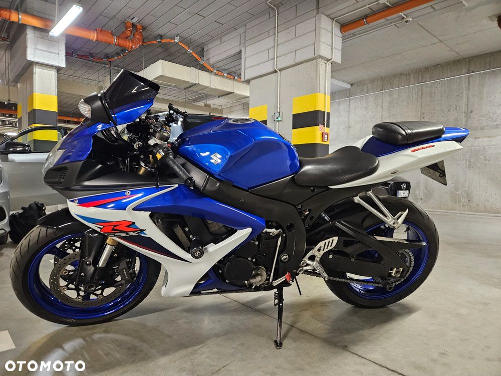 Suzuki GSX-R - 9