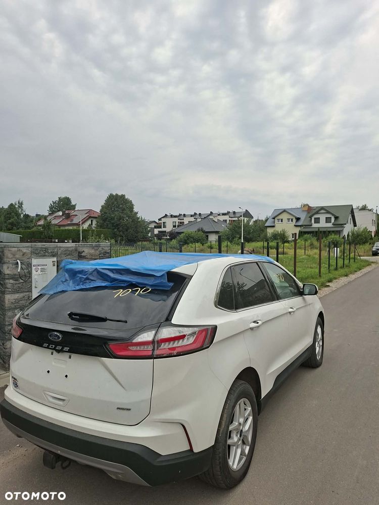 Ford Edge - 7