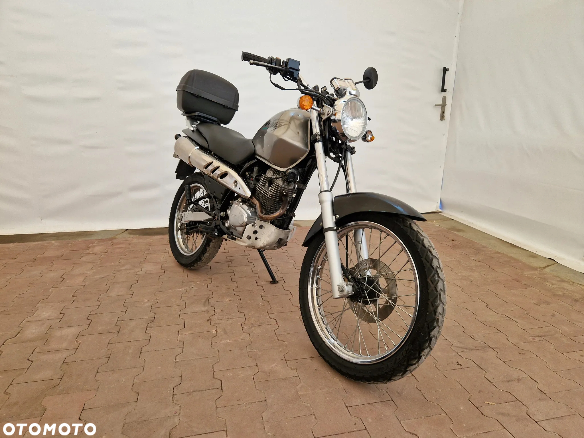 Honda CLR