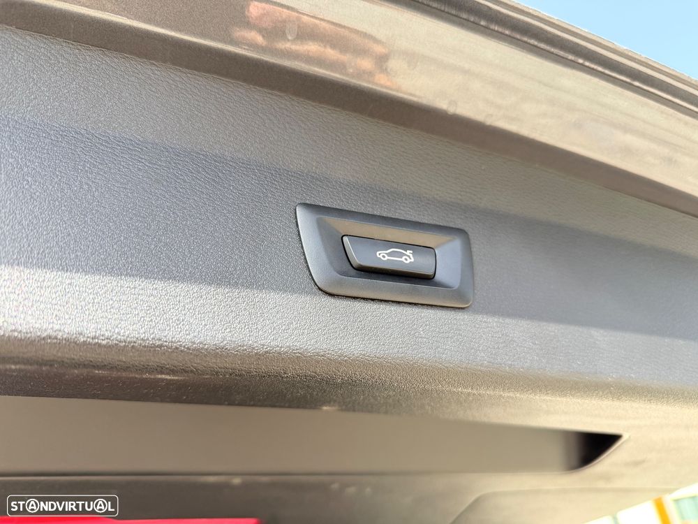 BMW X1 16 d sDrive Auto - 12