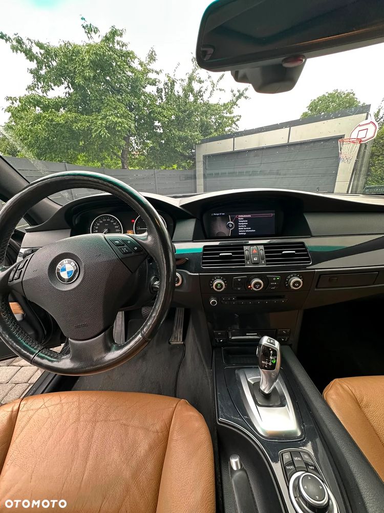 BMW Seria 5 520d - 6