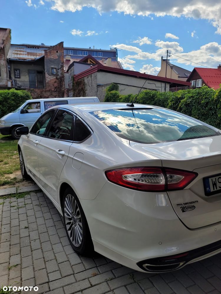 Ford Fusion 2.0 EcoBoost Titanium - 2