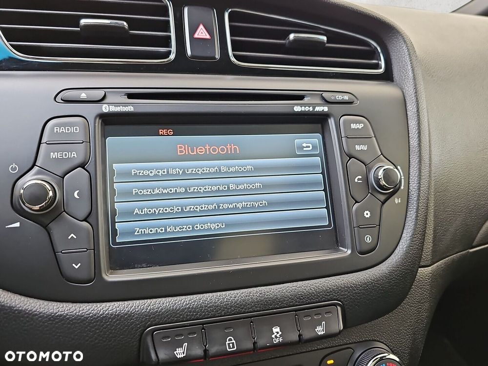 Kia Ceed - 18