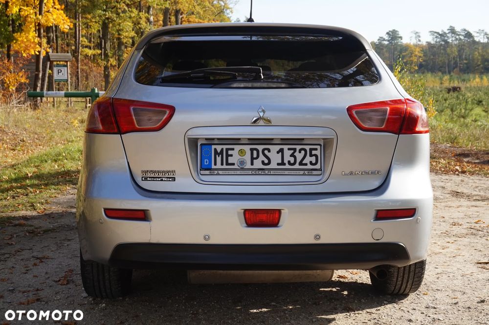 Mitsubishi Lancer - 3