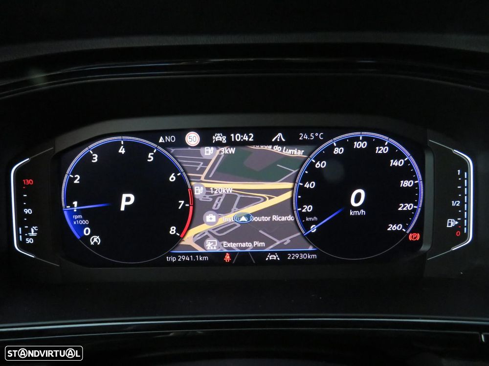 VW T-Roc 1.5 TSI R-Line DSG - 19