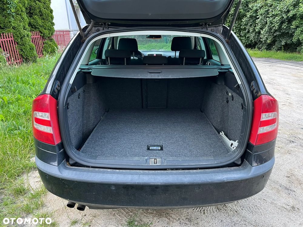 Skoda Octavia 1.8 TSI Ambiente - 13