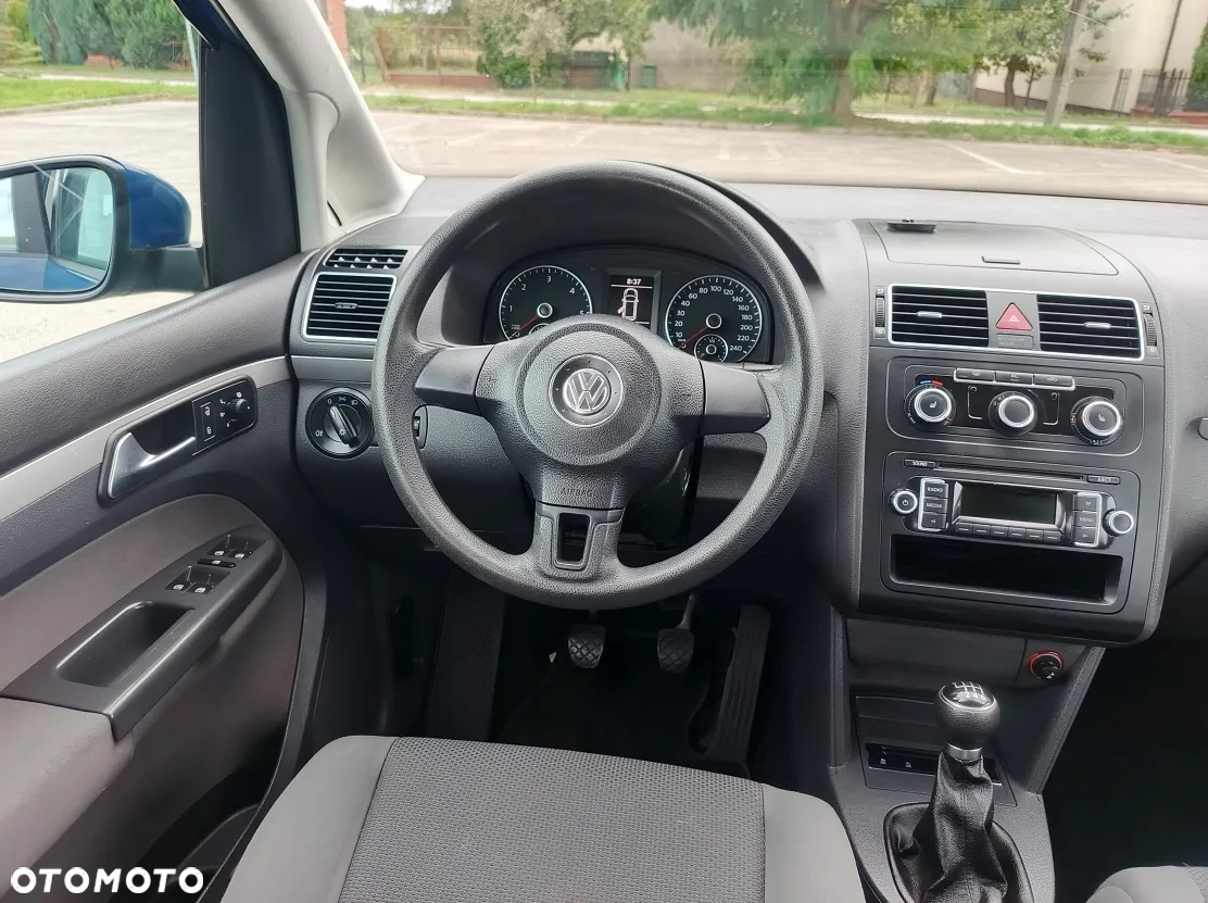 Volkswagen Touran 1.6 TDI DPF BlueMotion Technology Comfortline - 14