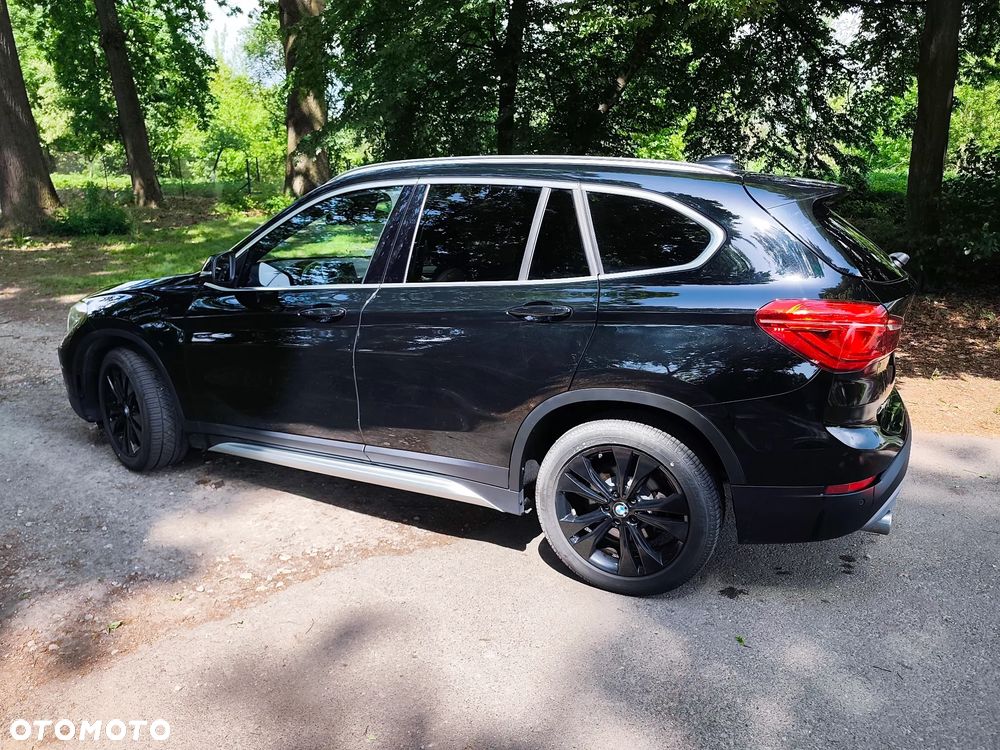 BMW X1 xDrive28i xLine - 9