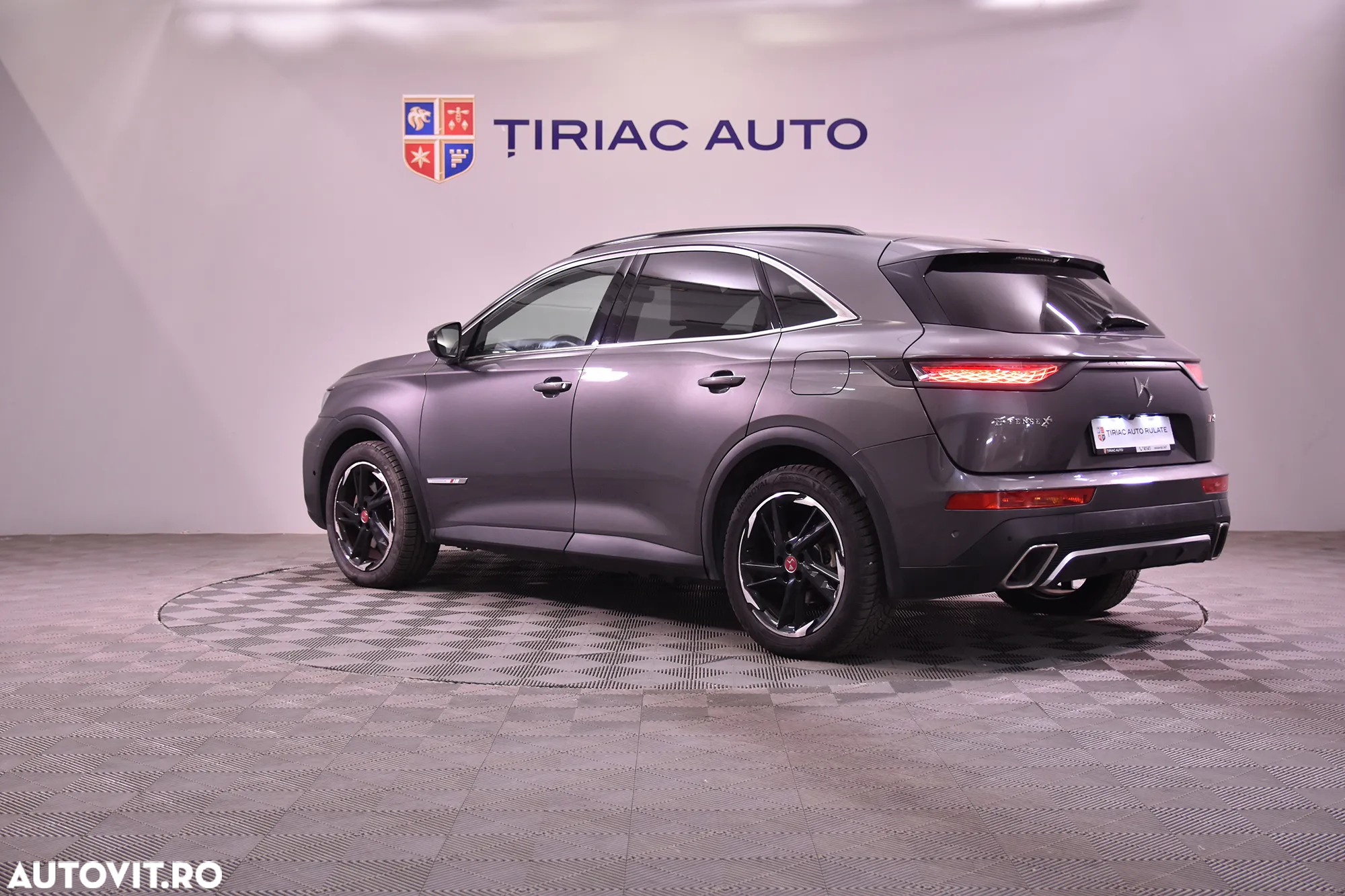 DS Automobiles DS 7 Crossback DS7 1.6 PHeV AWD 300 EAT8 PERFORMANCE LINE + - 3