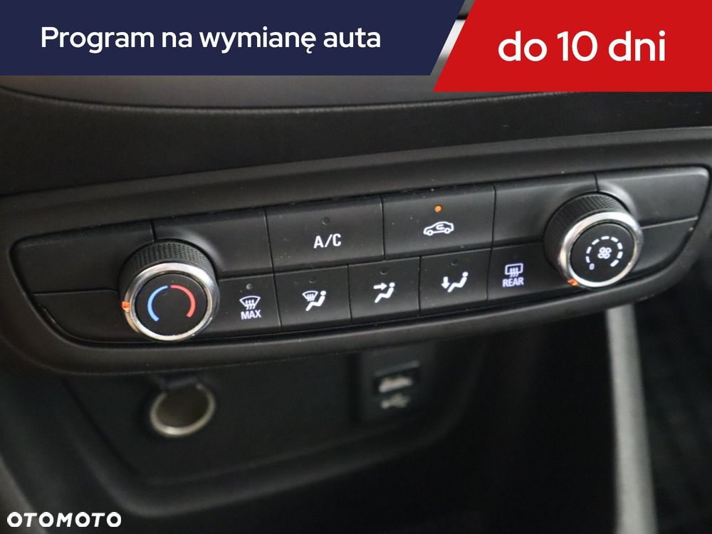 Opel Crossland X - 14