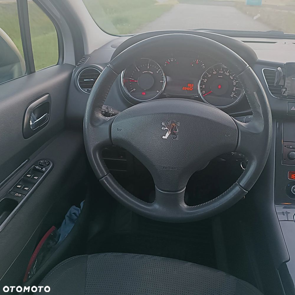 Peugeot 3008 1.6 HDi Trendy - 18