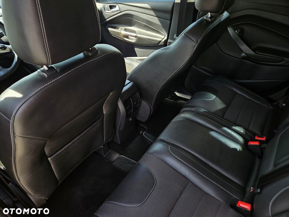 Ford Kuga 2.0 TDCi AWD Titanium - 13