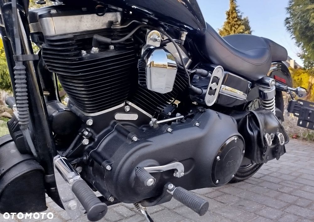 Harley-Davidson Dyna Street Bob - 7