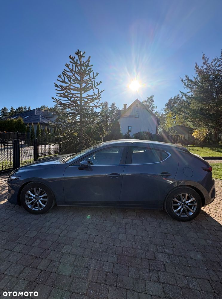 Mazda 3 2.0 mHEV Hikari - 9