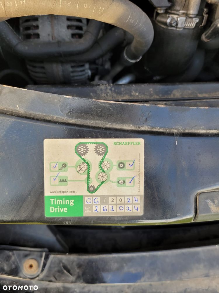 Skoda Octavia 2.0 TDI DPF RS DSG - 7